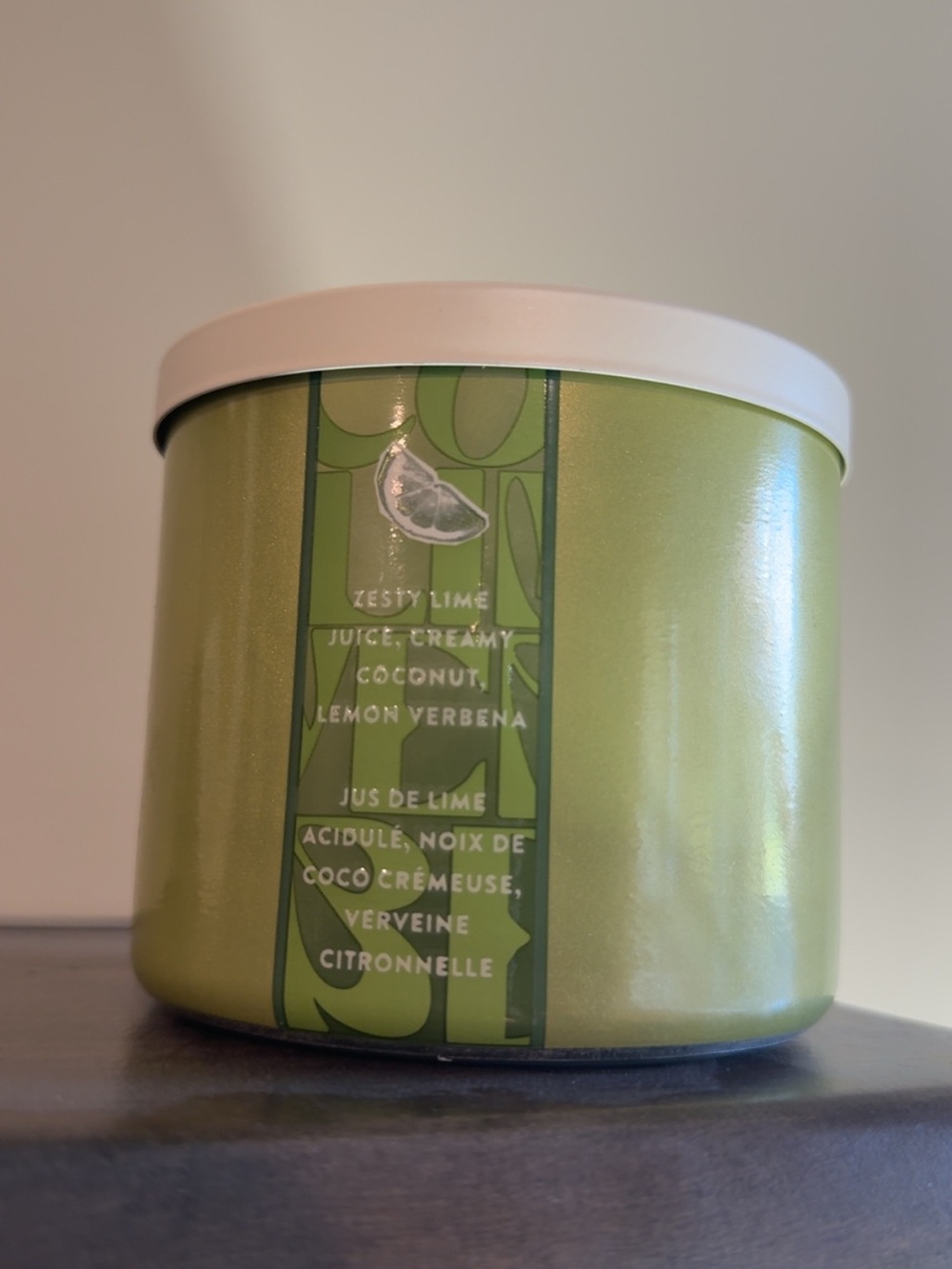 BRAND π BATH & BODY WORKS - Coconut Lime Verbena 3-Wick Candle - Picture 3 of 6